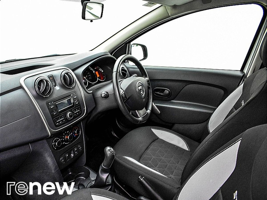2015 Dacia Sandero 1.2 16V 75 SIGNATURE €8,900