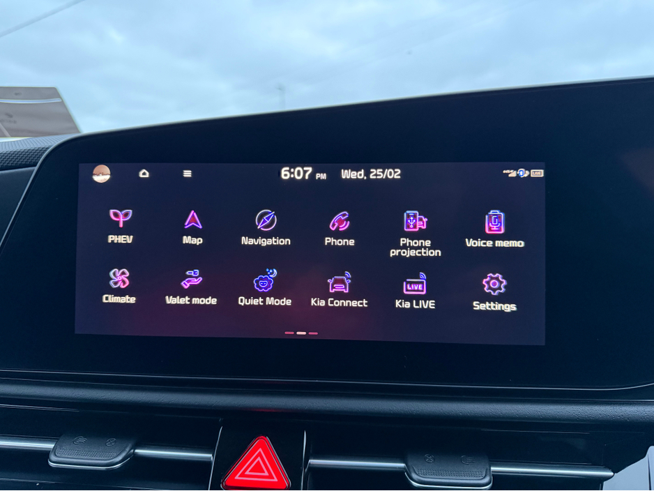 2024 Kia Niro - image 28