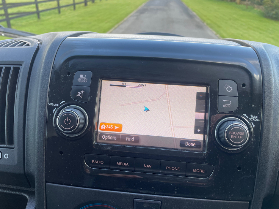 2021 Peugeot Boxer - image 6