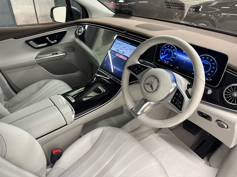 2025 Mercedes-Benz EQE - image 8