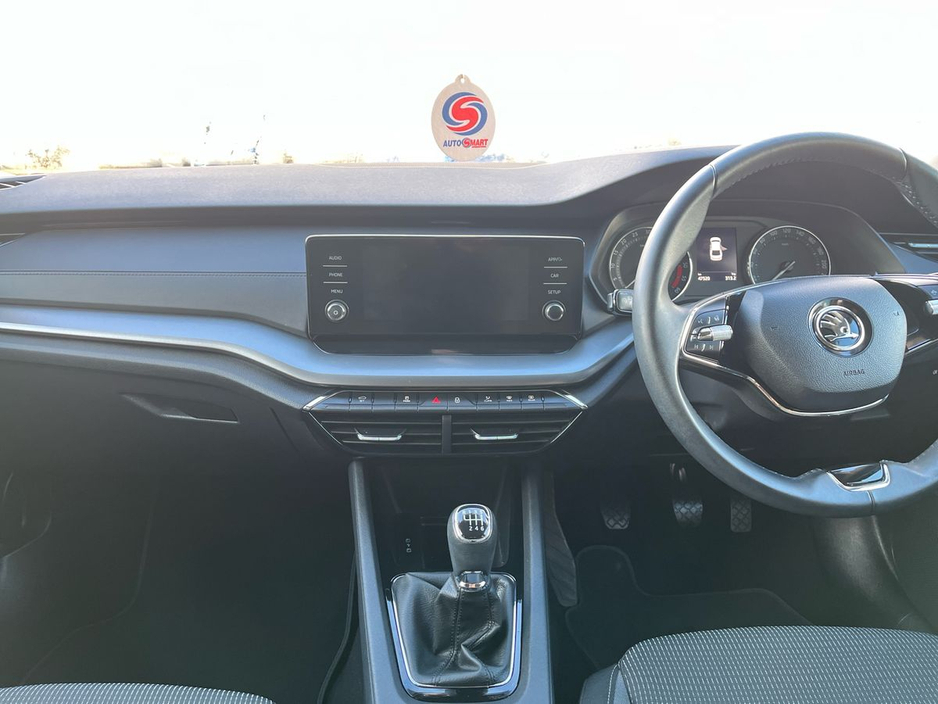 2024 Skoda Octavia OCTAVIA AMB 2.0TDI 115HP €29,750