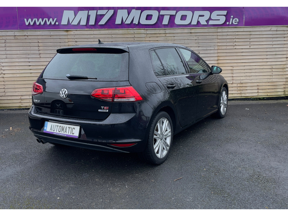 2015 Volkswagen Golf - image 5