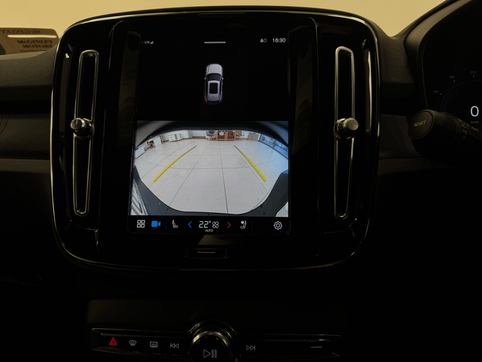 2022 Volvo XC40 BEV 231hp Ultimate €30,000