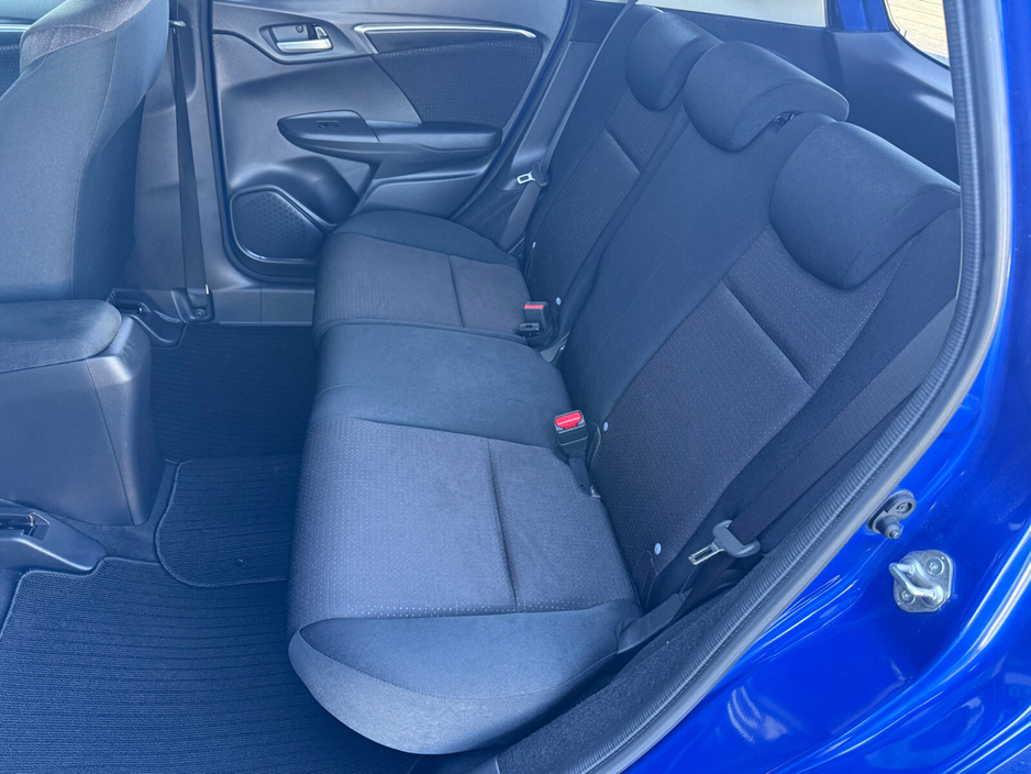 2014 Honda Fit - image 22