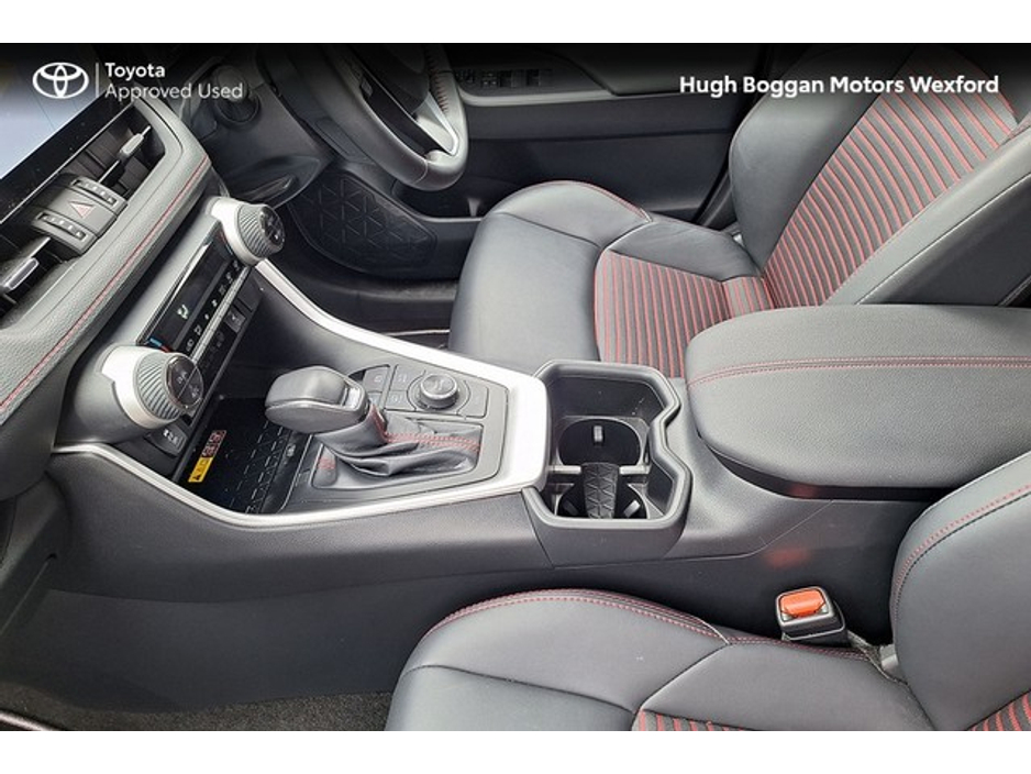 2025 Toyota Rav4 - image 20