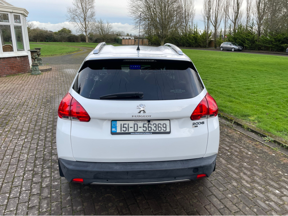 2015 Peugeot 2008 - image 5