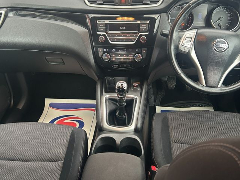 2015 Nissan Qashqai 1.5 DSL SV Safety PK 4DR €9,250