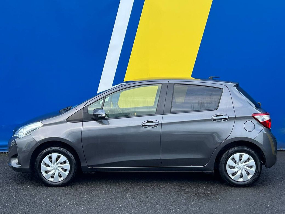 2018 Toyota Yaris 1.0 AUTO // REVERSE CAMERA // AIR CONDITIONING // LANE ASSIST €11,950