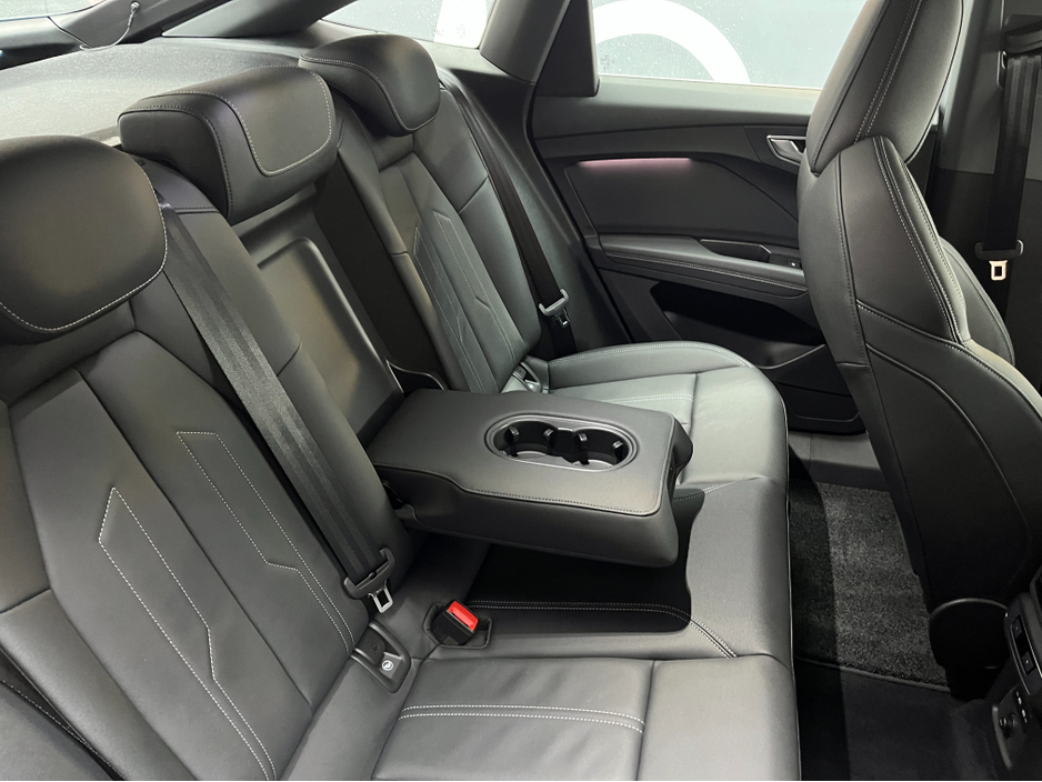 2024 Audi Q4 e-tron - image 12