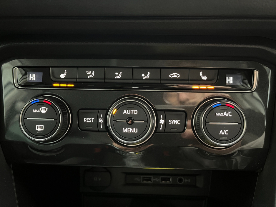 2019 Volkswagen Tiguan - image 20