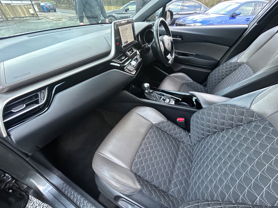 2023 Toyota C-HR 1.8 HYBRID SOL €24,850