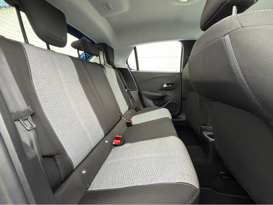 2024 Opel Corsa ELEGANCE-1.2 75PS-PET-5S €18,750