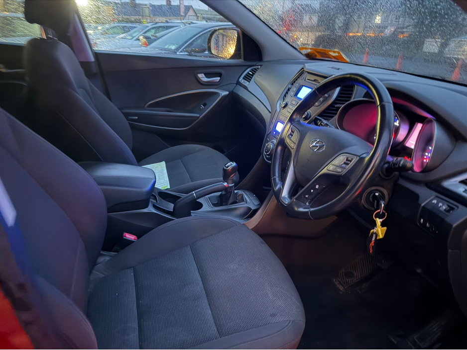 2016 Hyundai Santa Fe 2WD COMFORT 4DR €12,990