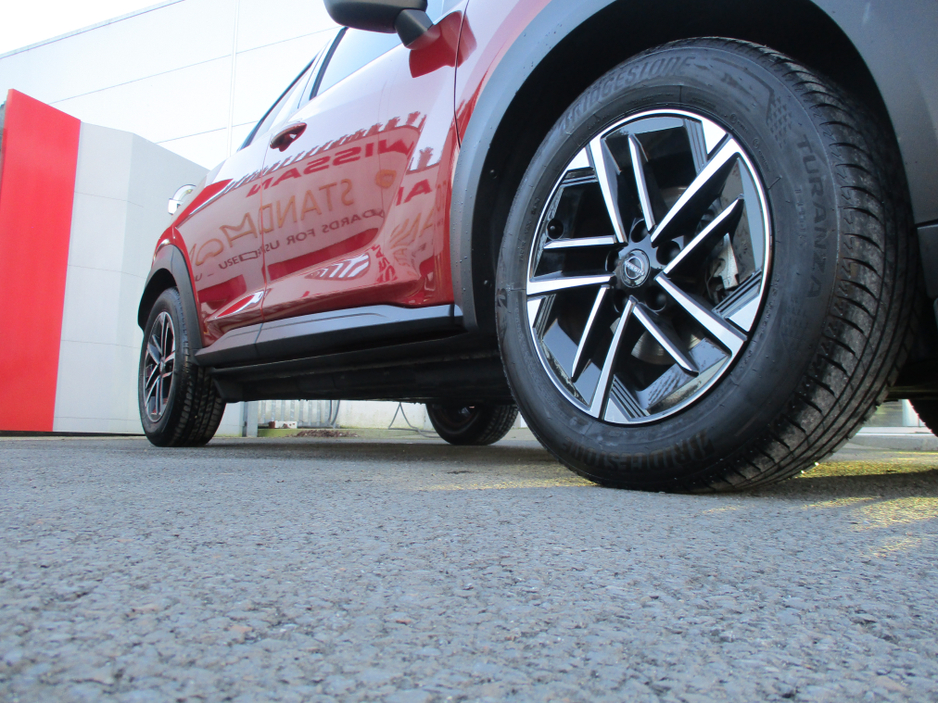 2025 Nissan Juke - image 7