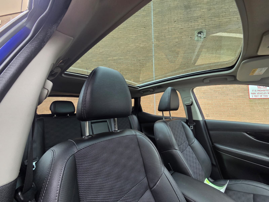 2015 Nissan Qashqai - image 13