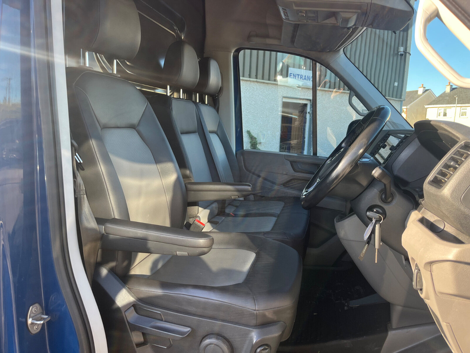 2022 Volkswagen Crafter - image 13