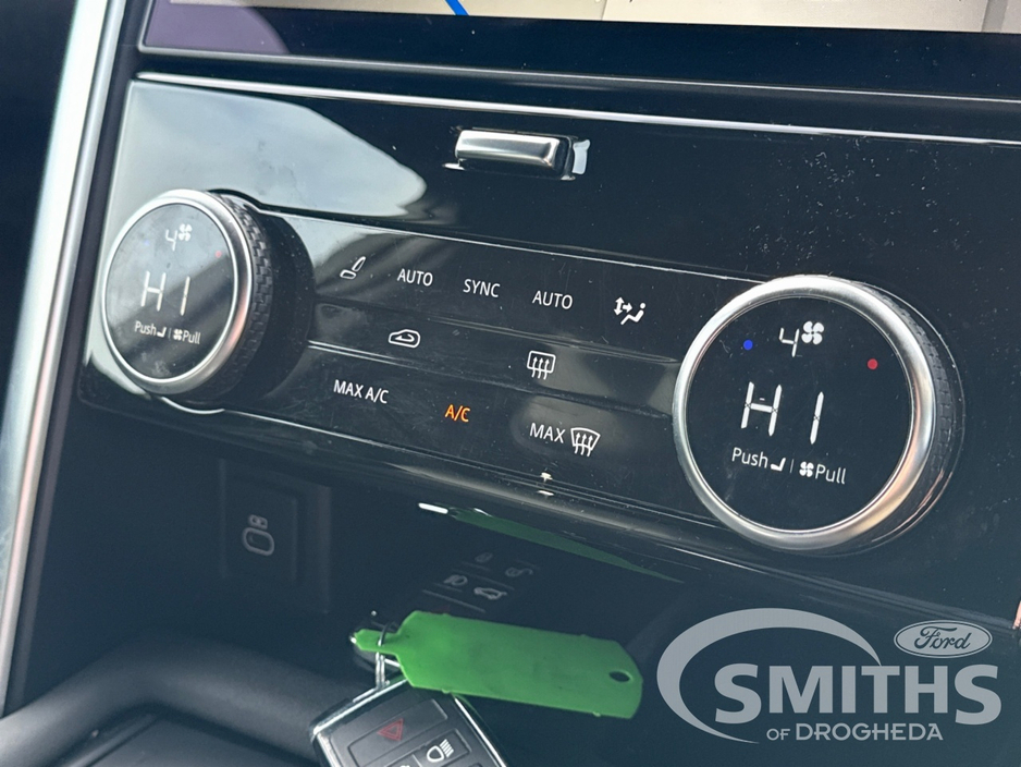 2021 Land Rover Discovery 3.0 COMMERCIAL AUTO €31,950