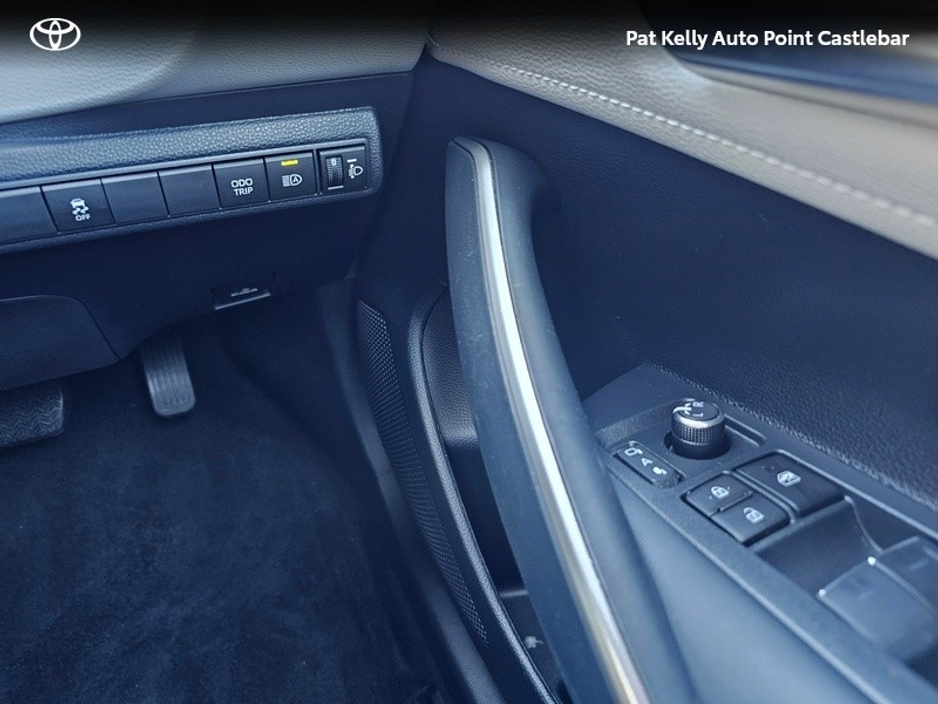 2024 Toyota Corolla - image 16
