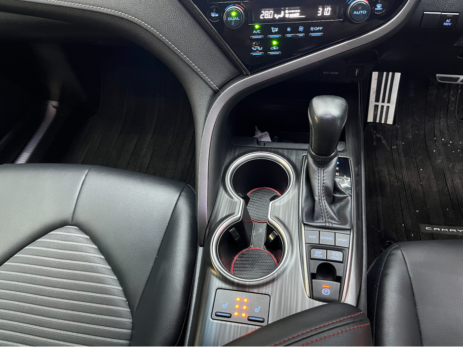 2023 Toyota Camry €39950 2023 TOYOTA CAMRY WS 2.5 AUTOMATIC / CRUISE CONTROL / REVERSE CAMERA / ELECTRIC HEATED SEATS / PADDLE SHIFTERS €39,950