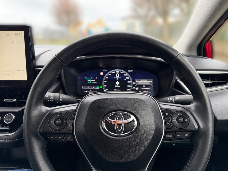 2023 Toyota Corolla - image 11