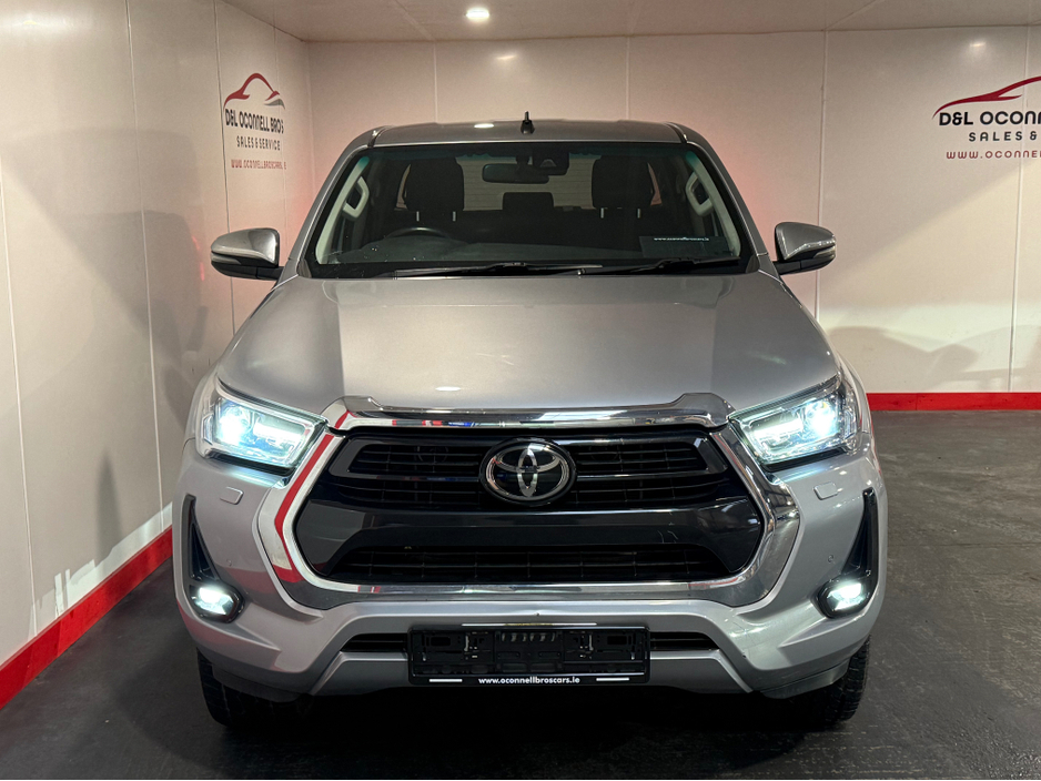 2021 Toyota Hilux INVINCIBLE D-4D 4WD DCB