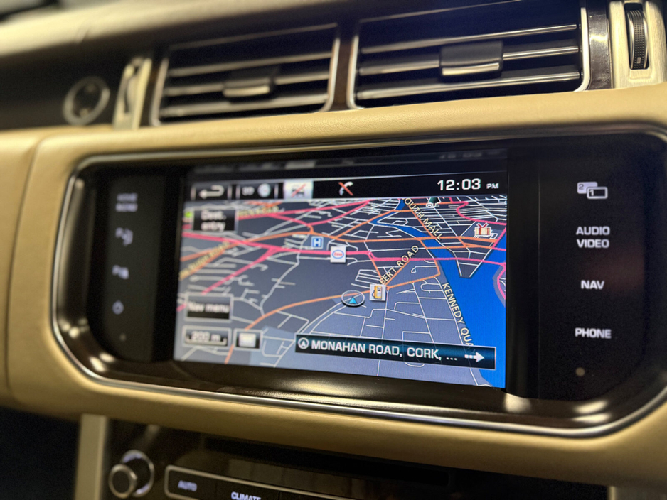 2015 Land Rover Range Rover - image 15