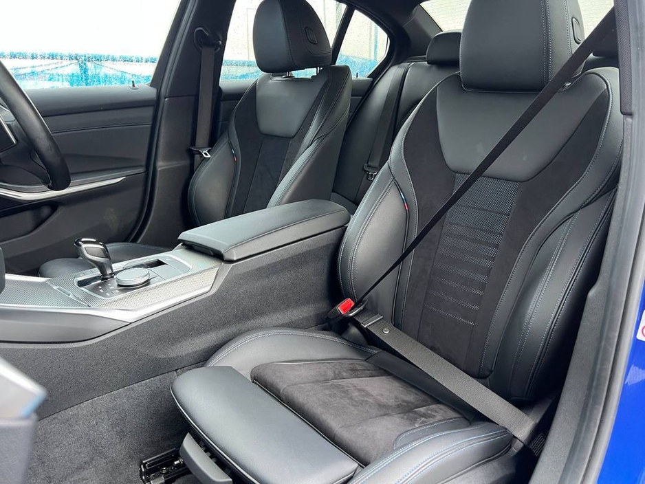 2020 BMW 3 Series 330e M-SPORT COMPETITION 2.0 HYBRID * HUGE SPEC * // VERY LOW MILEAGE // HEADS-UP DISPLAY // APPLE CARPLAY/BLUETOOTH MUSIC €34,900