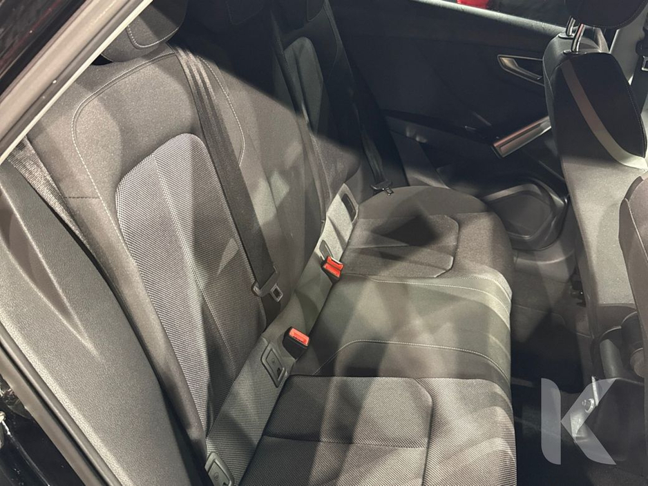 2018 Audi Q2 AUTOMATIC 1.0L TFSI - MULTI FUNCTION STEERING WHEEL - CRUISE CONTROL - HEATED SEATS - REVERSE CAMERA €20,950