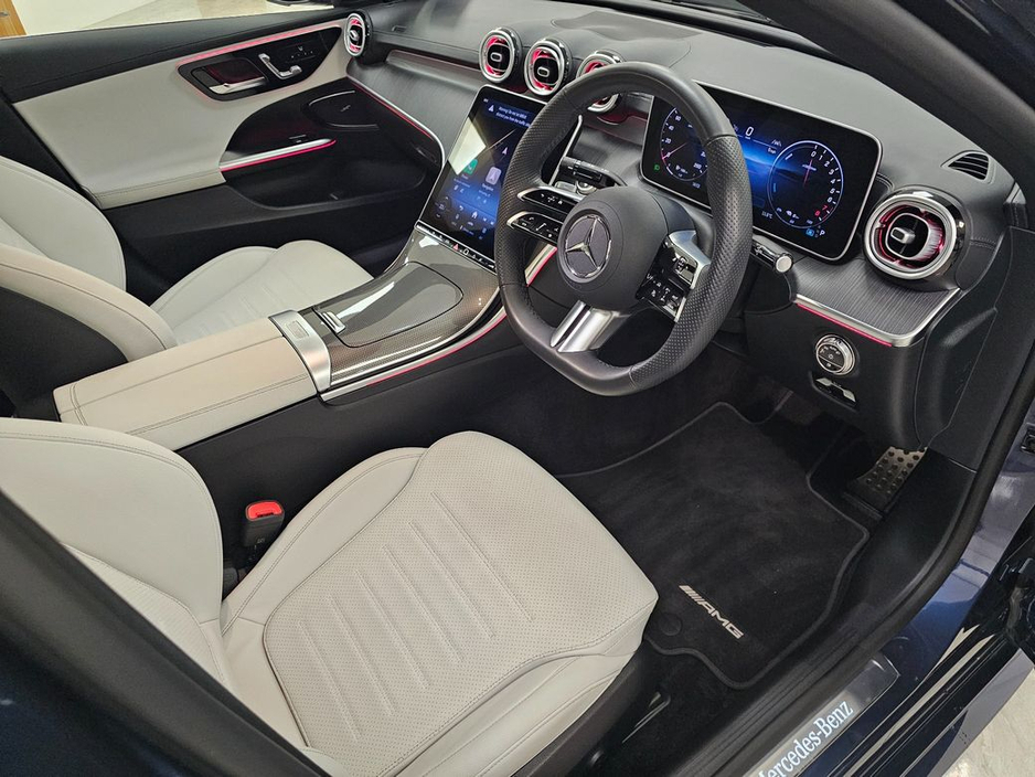 2025 Mercedes-Benz C Class BLUE WITH CREAM // PREMIUM C300E €62,950
