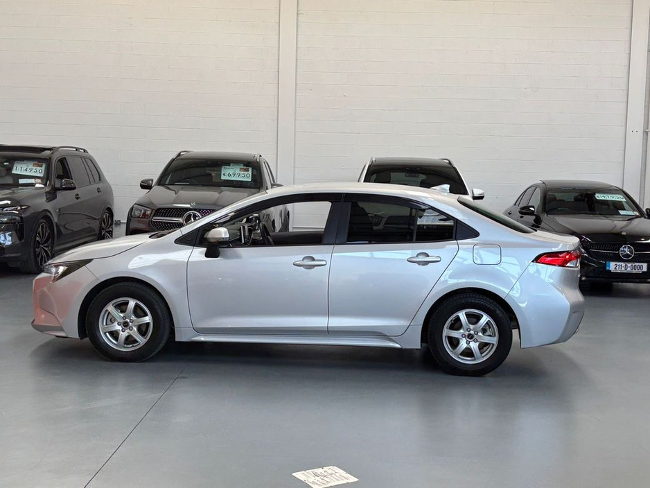 2022 Toyota Corolla - image 15