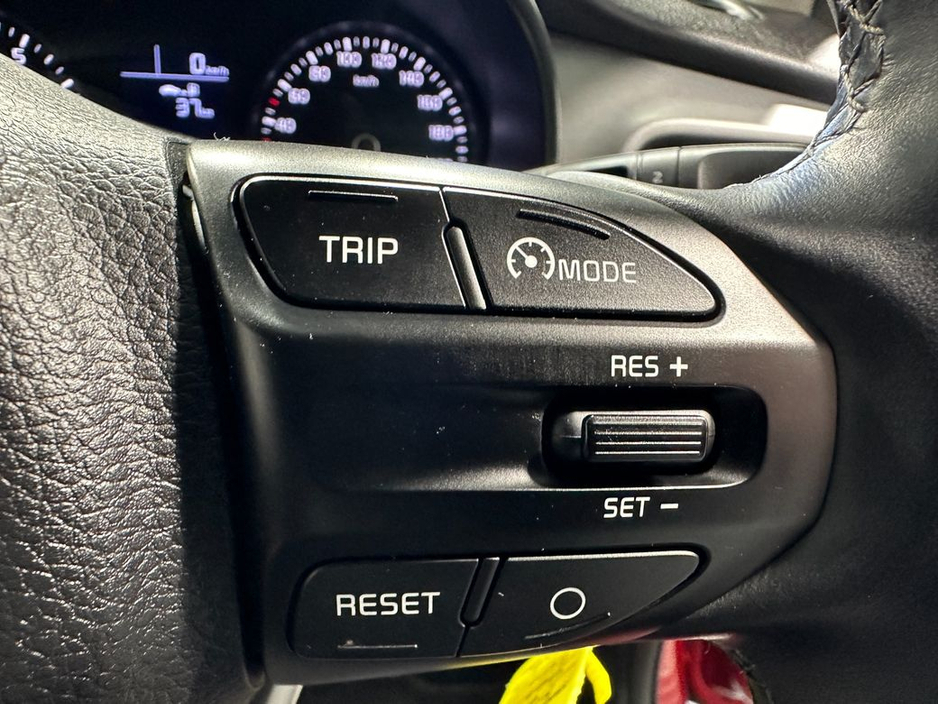 2023 Kia Stonic - image 17