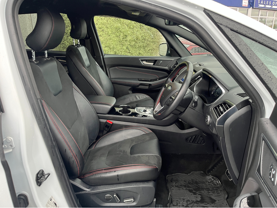 2023 Ford S-Max 7 SEATER AUTOMATIC ST-LINE 2.5 HYBRID PETROL //HIGH SPEC//HEATED SEATS AND STEERING WHEEL//ELECTRIC HALF LEATHER SEATS//REVERSE CAMERA//KEYLESS ENTRY//SAT NAV// €37,950