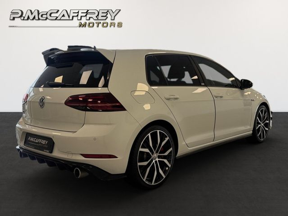 2019 Volkswagen Golf - image 5