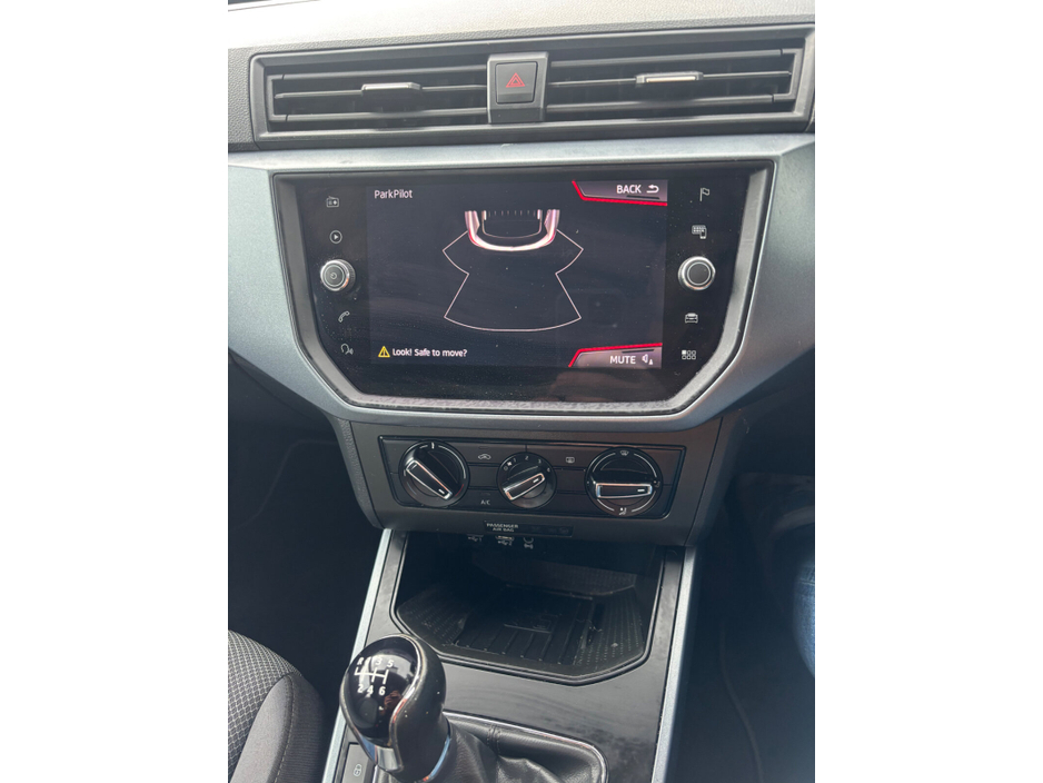 2019 SEAT Arona - image 13