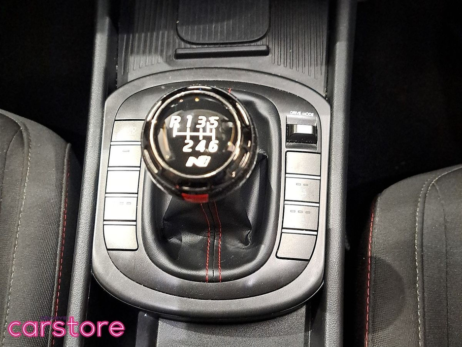 2023 Hyundai Kona - image 16