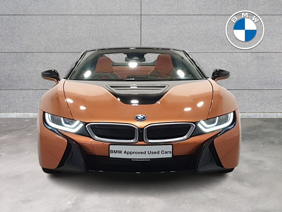 2019 BMW i8 - image 15