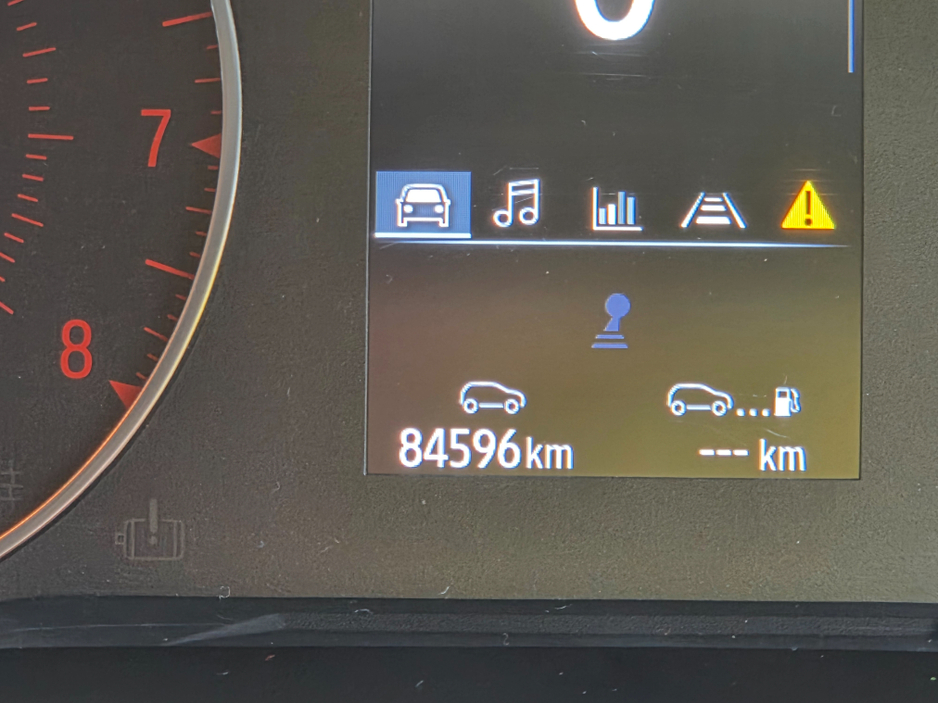 2023 Renault Clio - image 17