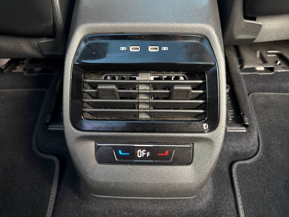 2022 Volkswagen ID.4 - image 14