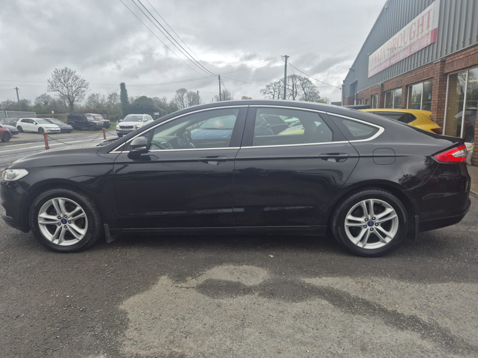 2015 Ford Mondeo - image 4