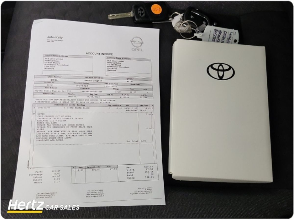 2023 Toyota Yaris - image 20