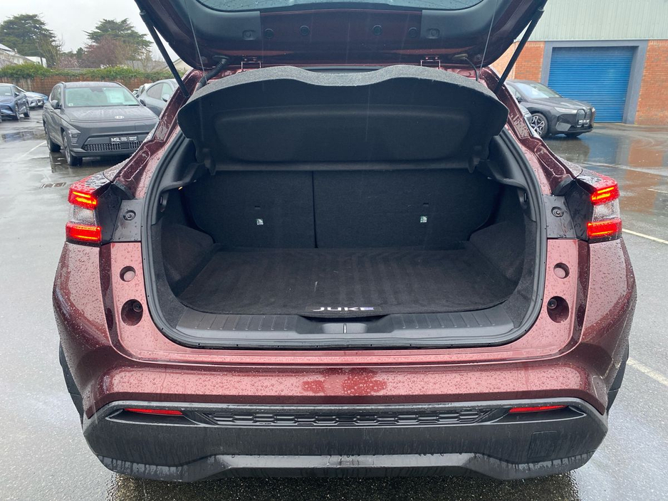 2020 Nissan Juke - image 18