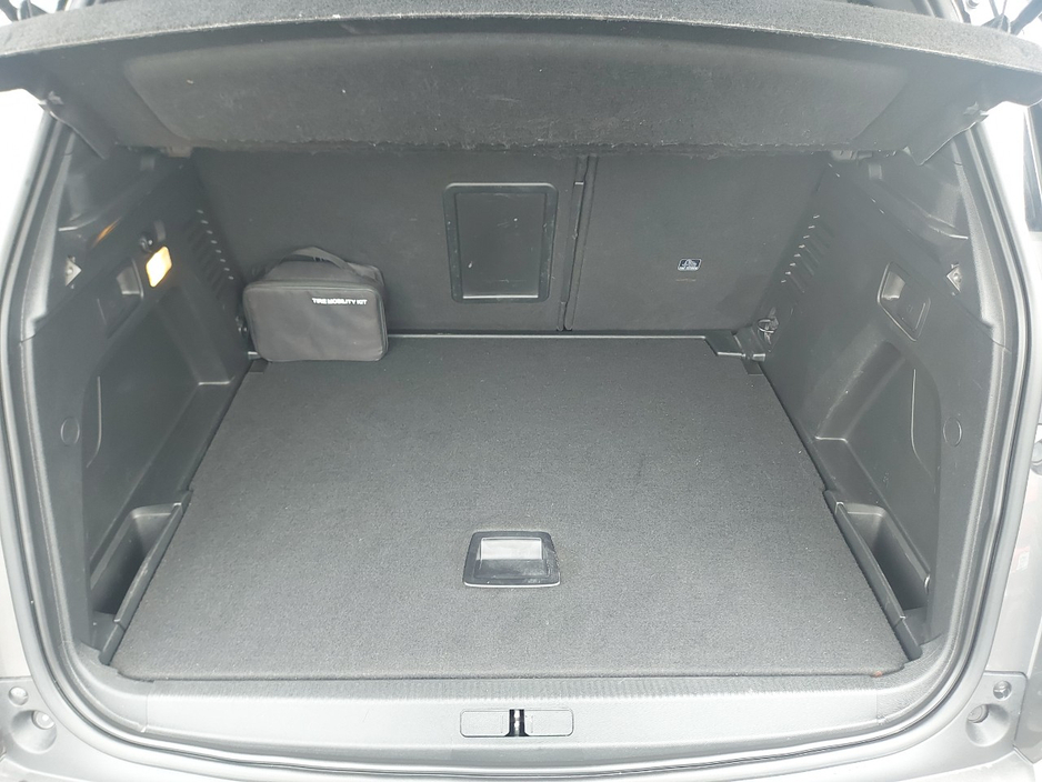2021 Peugeot 3008 - image 32