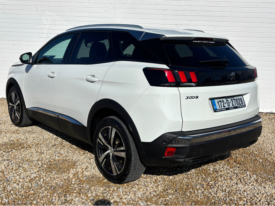 2017 Peugeot 3008 - image 10