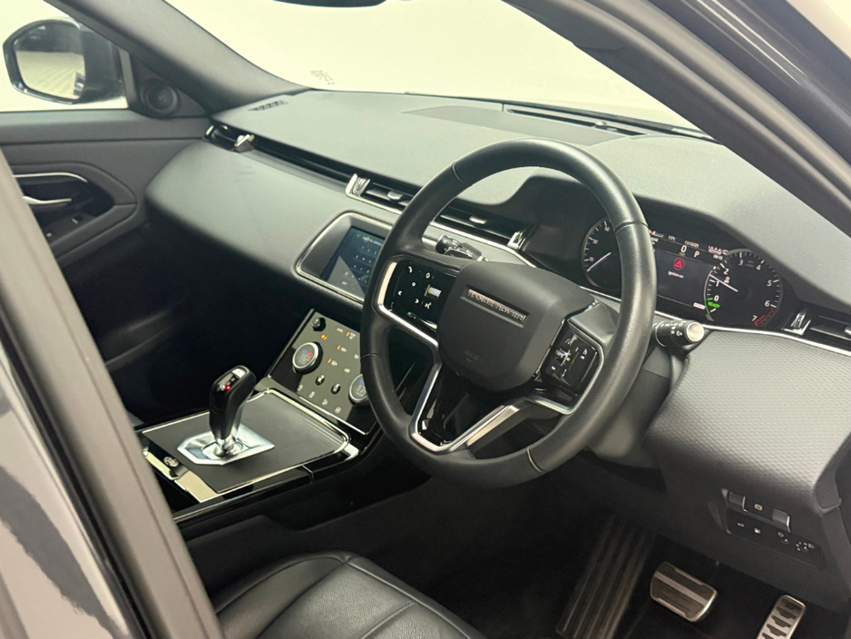 2022 Land Rover Range Rover Evoque S R-DYNAMIC P300E €37,990