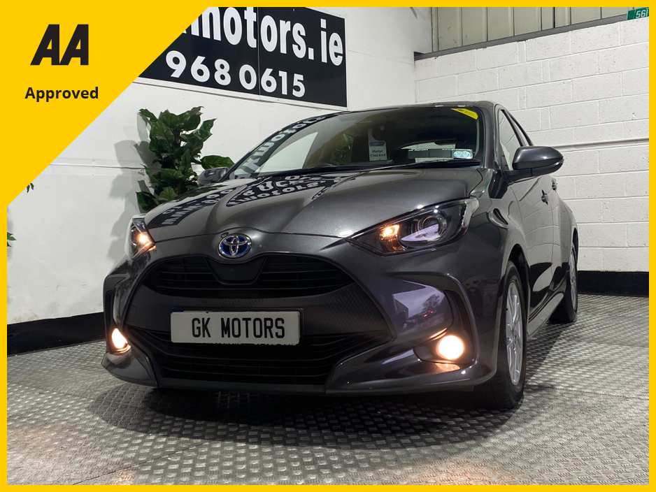 2023 Toyota Yaris 1.5 HYBRID LUNA  AUTO €18,999