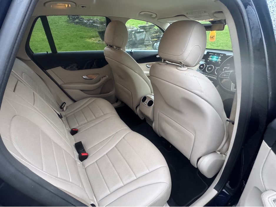 2021 Mercedes-Benz GL Class 200 D 5DR AUTO €33,750