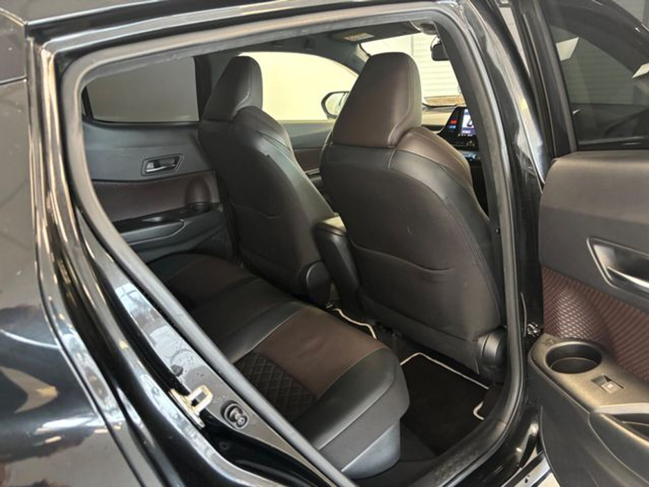 2017 Toyota C-HR 1.8 HYBRID LUNA SPORT €16,995