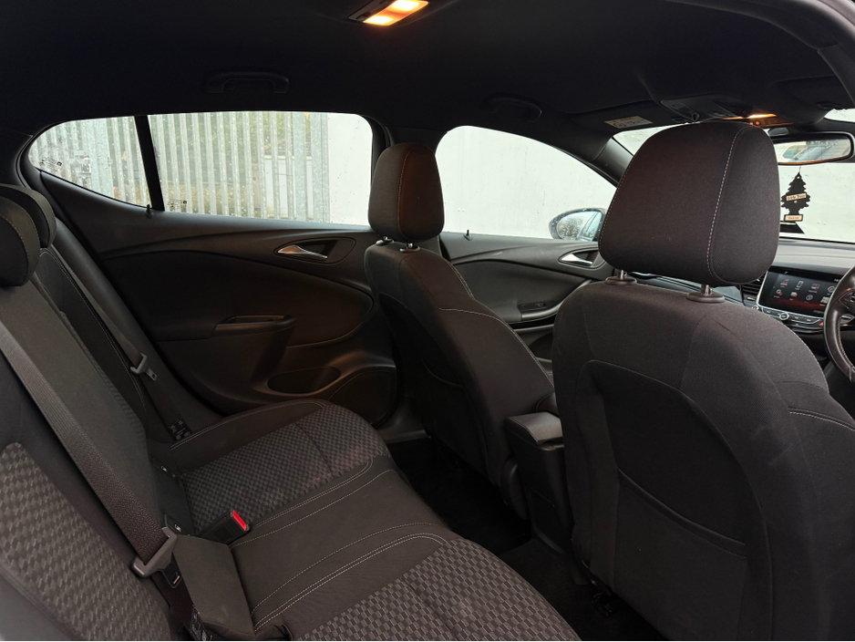 2017 Opel Astra ASTRA+ SRI 1.0T 105PS S/S 5DR €10,950