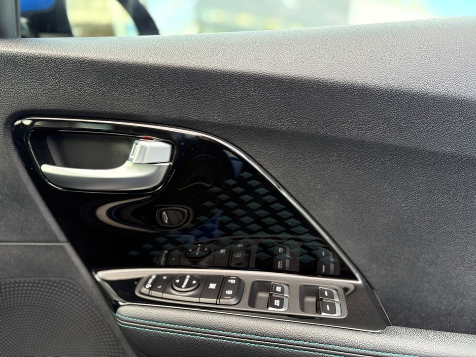 2021 Kia Niro E- Niro (64Kwh) 450km range €22,995