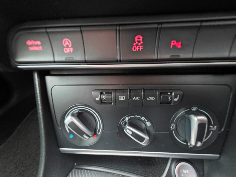 2017 Audi Q3 - image 13